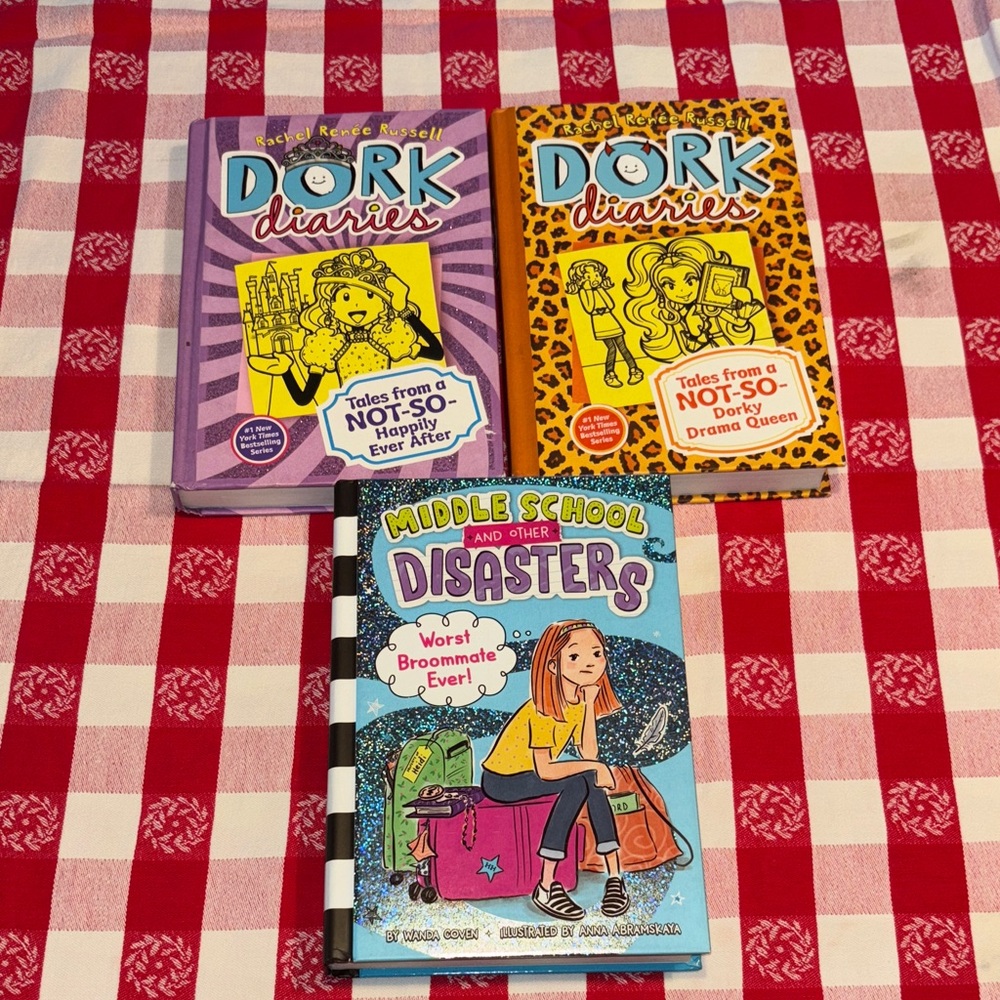 Dork Diaries Book Set - Purple, Yellow, Blue